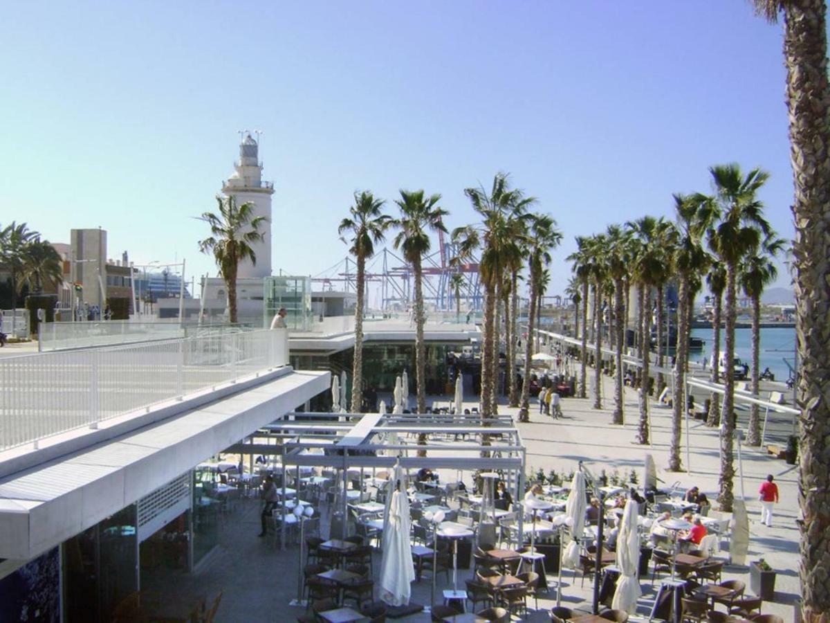 & Center Premiun * Malaga